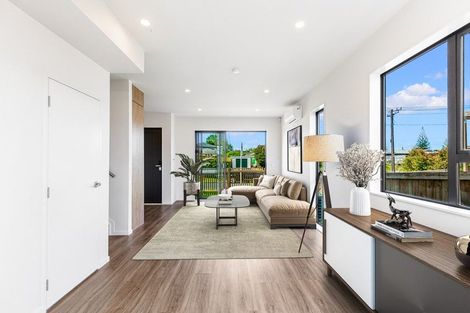 Photo of property in 1/22 Coniston Avenue, Te Atatu South, Auckland, 0610