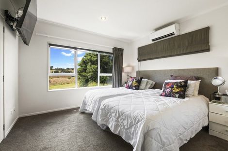 Photo of property in 31 Discovery Drive, Gulf Harbour, Whangaparaoa, 0930