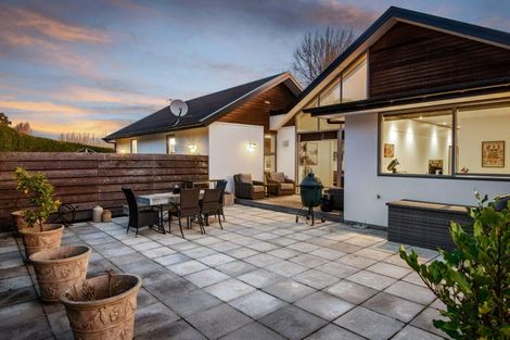 Photo of property in 569 Johns Road, Harewood, Christchurch, 8051