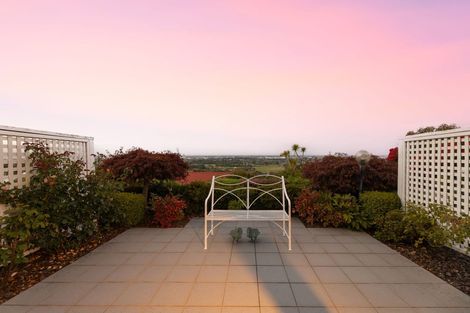 Photo of property in 1/17 Petworth Place, Westmorland, Christchurch, 8025