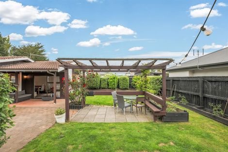 Photo of property in 236 Keyes Road, New Brighton, Christchurch, 8083