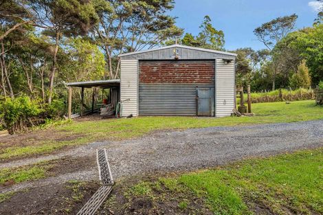 Photo of property in 17 Matatea Road, Waimauku, 0881