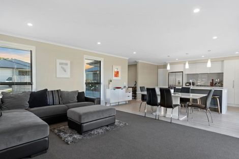 Photo of property in 18c No 2 Road, Te Puke, 3119