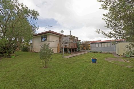 Photo of property in 14 Penfold Place, Henderson, Auckland, 0610