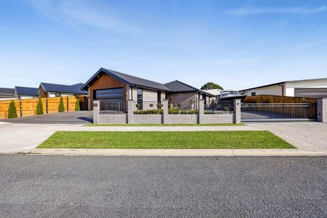 Photo of property in 11 Rua Place, Bell Block, New Plymouth, 4312
