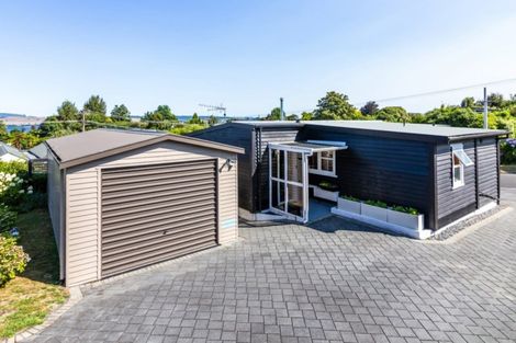 Photo of property in 1/3 Weka Road, Waipahihi, Taupo, 3330