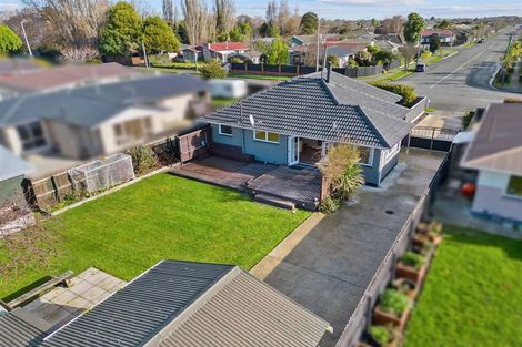 Photo of property in 130 Grimseys Road, Redwood, Christchurch, 8051