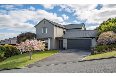 Photo of property in 29 Highcrest Heights, Westmorland, Christchurch, 8025