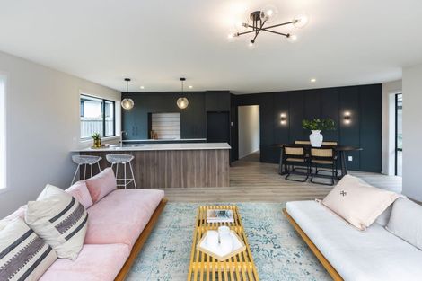 Photo of property in 21 Kingsbridge Drive, Burwood, Christchurch, 8083