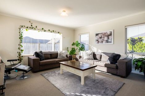 Photo of property in 9a Dover Road, St Andrews, Hamilton, 3200