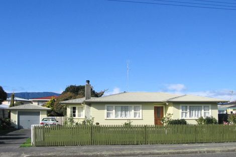 Photo of property in 8 Lemon Street, Otaki, 5512
