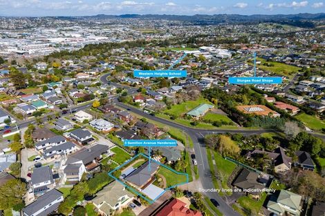 Photo of property in 3 Semillon Avenue, Henderson, Auckland, 0612