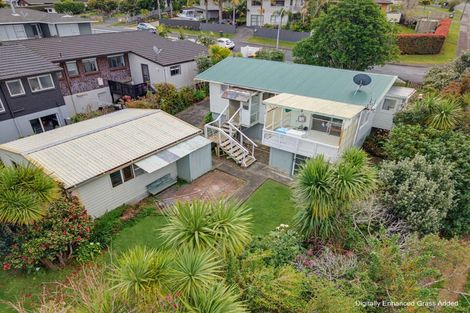 Photo of property in 11 Albatross Road, Red Beach, 0932