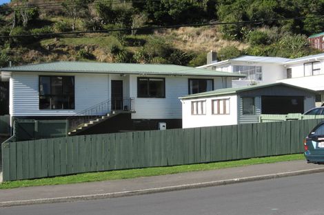 Photo of property in 25 Black Rock Road, Newlands, Wellington, 6037