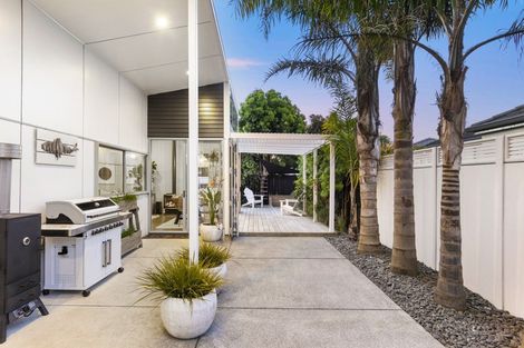 Photo of property in 617 Grenada Street, Papamoa Beach, Papamoa, 3118