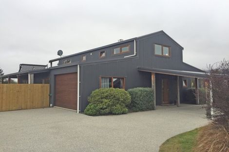 Photo of property in 812 Kane Road, Hawea Flat, Wanaka, 9382