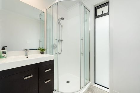 Photo of property in 21 Valley Road, Te Puke, 3119