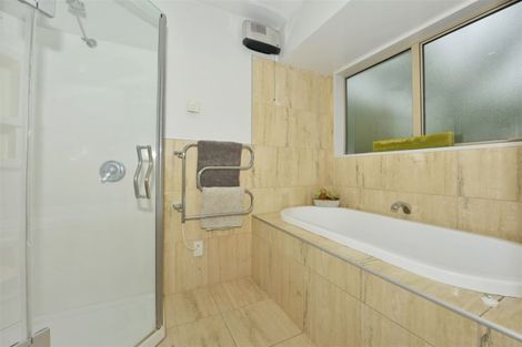 Photo of property in 5 Fineran Lane, Cashmere, Christchurch, 8022