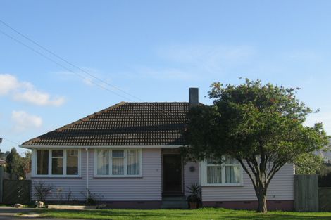 Photo of property in 9 Castor Crescent, Cannons Creek, Porirua, 5024