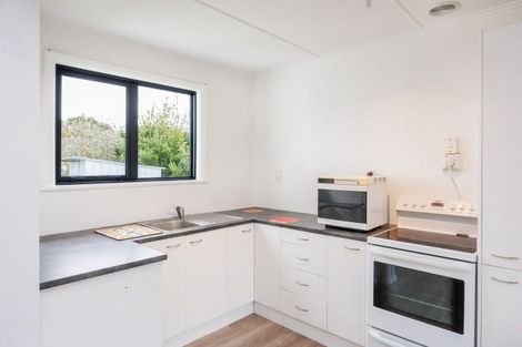 Photo of property in 8 Johnston Street, Foxton, 4814