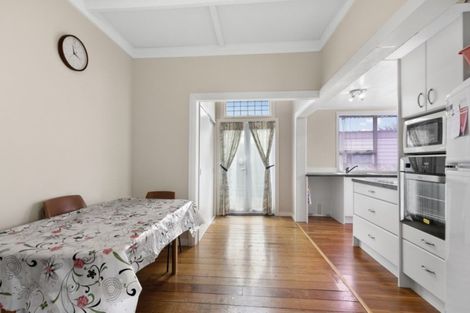 Photo of property in 16 Merton Street, Trentham, Upper Hutt, 5018