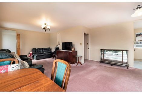 Photo of property in 43a Mortlake Street, Islington, Christchurch, 8042