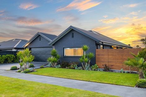 Photo of property in 11 Leader Street, Marshland, Christchurch, 8083