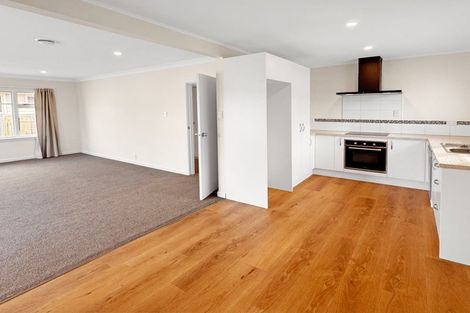 Photo of property in 53 Glenfield Crescent, Mairehau, Christchurch, 8052