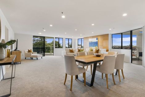 Photo of property in 4c/173 Hurstmere Road, Takapuna, Auckland, 0622