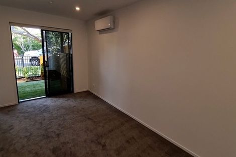 Photo of property in 3/137 Tirimoana Road, Te Atatu South, Auckland, 0602