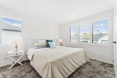 Photo of property in 35 Sidwell Road, Wainui, 0932