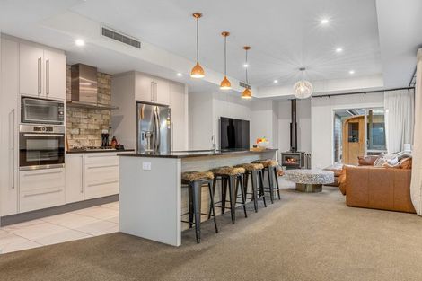 Photo of property in 32 Dunlops Crescent, Marshland, Christchurch, 8083