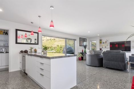 Photo of property in 66 Falcon Drive, Welcome Bay, Tauranga, 3112