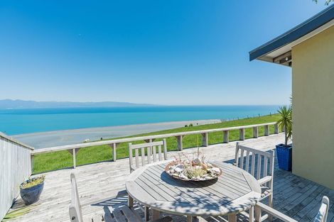 Photo of property in 27 Wastney Terrace, Marybank, Nelson, 7010