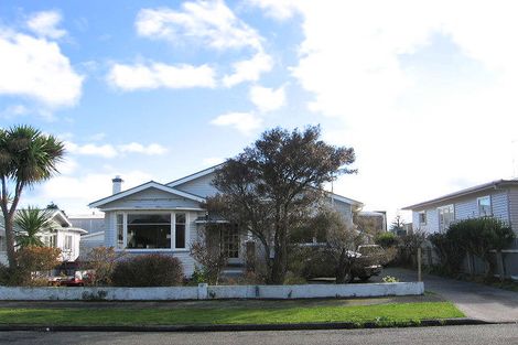 Photo of property in 34 Miro Street, Takaro, Palmerston North, 4410