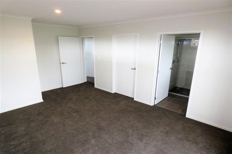 Photo of property in 48 Adams Road South, Pukekohe, 2120