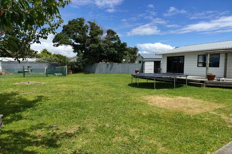 Photo of property in 1a Silvan Place, Bell Block, New Plymouth, 4312