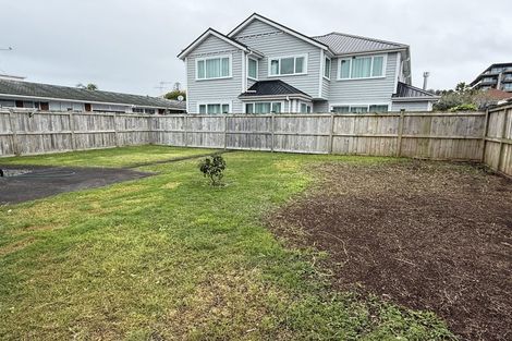 Photo of property in 12 Crete Avenue, Milford, Auckland, 0620