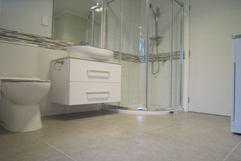 Photo of property in 1/402 Mount Albert Road, Mount Roskill, Auckland, 1041