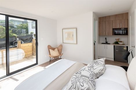 Photo of property in 3/11 Lewis Road, Pakuranga, Auckland, 2010