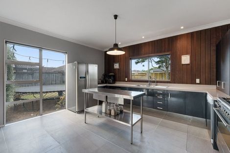 Photo of property in 9 Amery Place, Papamoa Beach, Papamoa, 3118