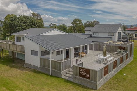Photo of property in 237 Kenwood Drive, Matarangi, Whitianga, 3592
