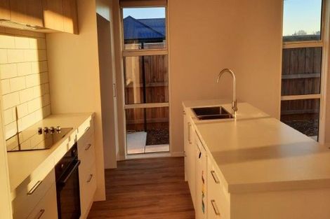 Photo of property in 55 Mehrtens Crescent, Woodend, 7691