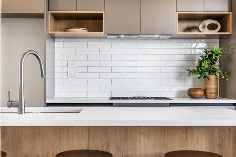 Photo of property in 10 Babos Avenue, Kumeu, 0810