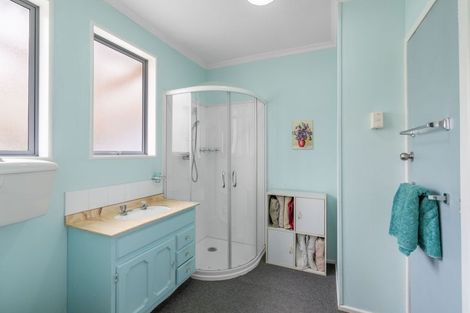 Photo of property in 250 Stirrat Street, Clifton, Invercargill, 9877