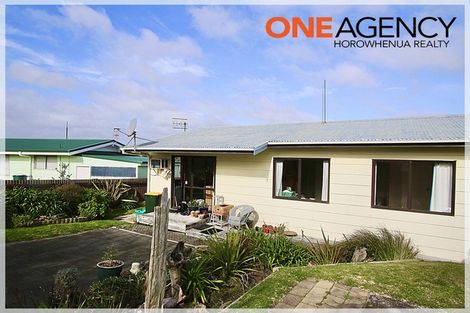 Photo of property in 65 Thomas Place, Foxton Beach, Foxton, 4815