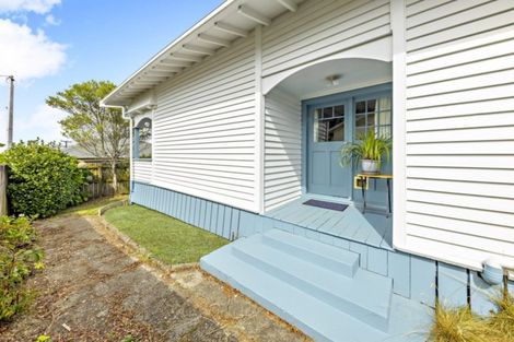 Photo of property in 70a Alfriston Road, Manurewa East, Auckland, 2102