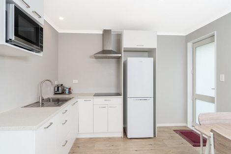 Photo of property in 28 Wrights Road, Raglan, 3295