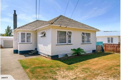 Photo of property in 78 Wainuiomata Road, Wainuiomata, Lower Hutt, 5014