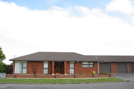 Photo of property in 1 Buckham Street, Rangiora, 7400